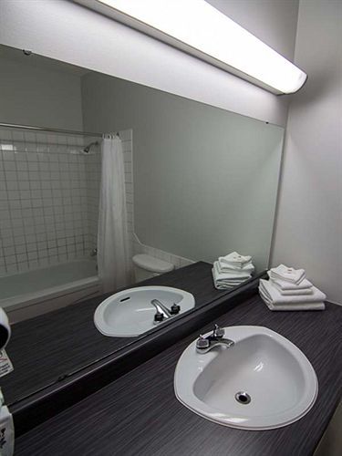 Motel Princesse Chicoutimi Eksteriør billede